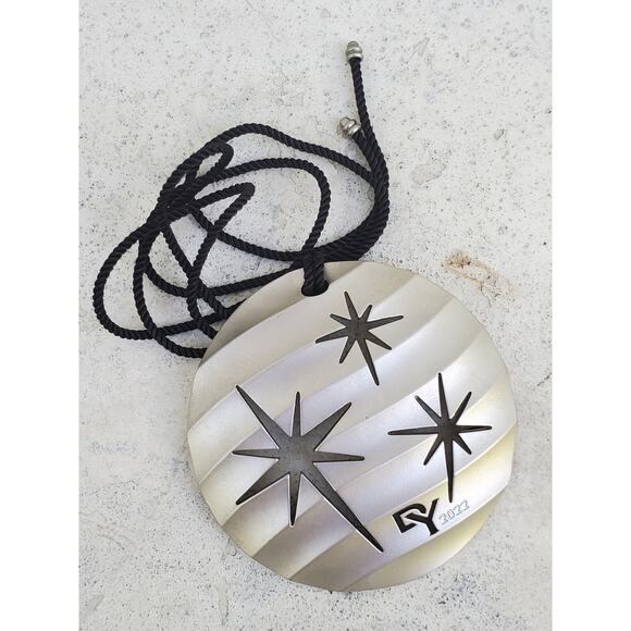 David Yurman Silver Tone Christmas 2022 North Star Collectible Ornament - Picture 1 of 4